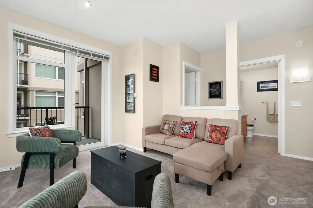 2801 1st Avenue Seattle WA 98121