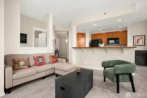 2801 1st Avenue Seattle WA 98121