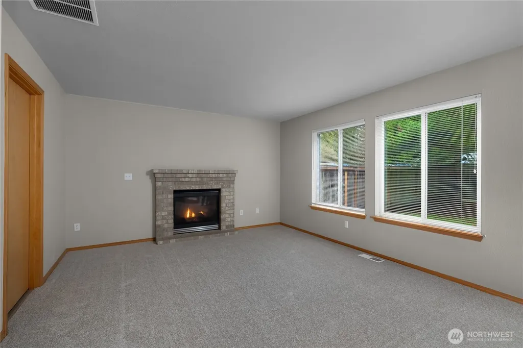 4736 Kapalea Way SE Lacey WA 98503