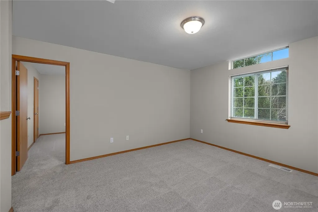 4736 Kapalea Way SE Lacey WA 98503