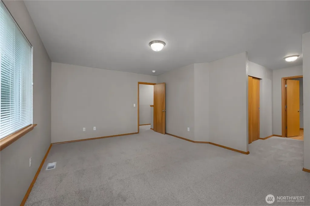 4736 Kapalea Way SE Lacey WA 98503