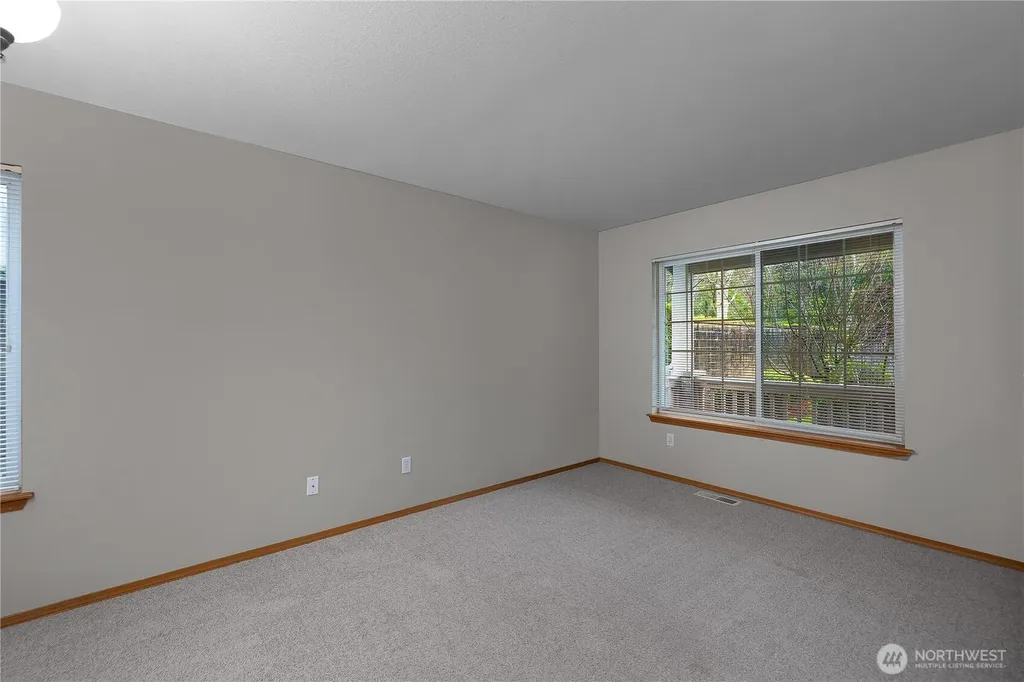 4736 Kapalea Way SE Lacey WA 98503