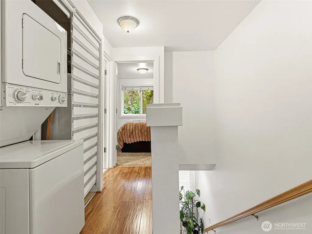 301 W Raye Street Seattle WA 98119
