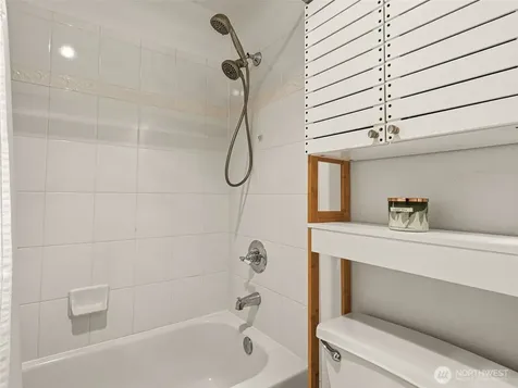 301 W Raye Street Seattle WA 98119