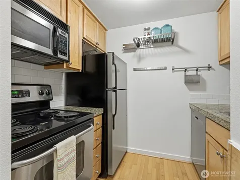 301 W Raye Street Seattle WA 98119