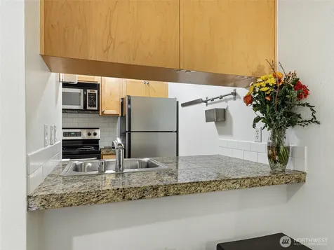301 W Raye Street Seattle WA 98119