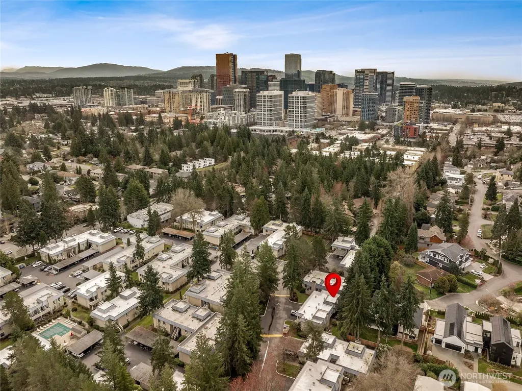 1607 102nd Place NE Bellevue WA 98004