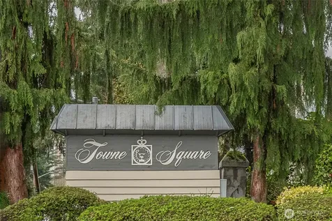 1607 102nd Place NE Bellevue WA 98004