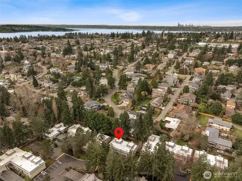 1607 102nd Place NE Bellevue WA 98004