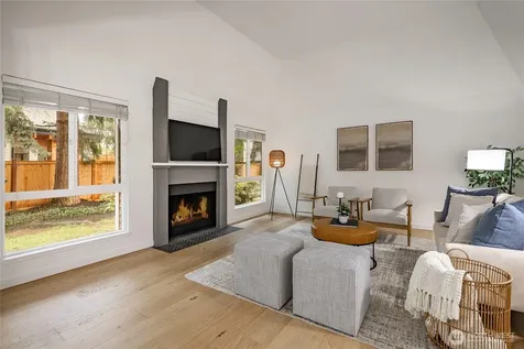 1607 102nd Place NE Bellevue WA 98004