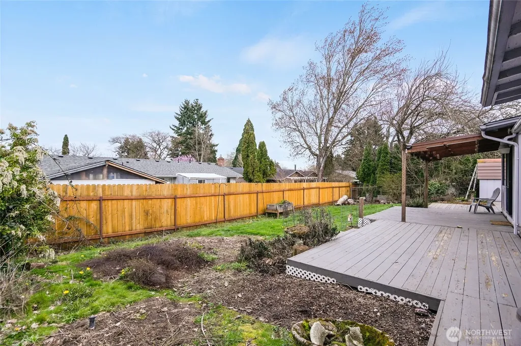 1228 NW Westridge Street Vancouver WA 98665
