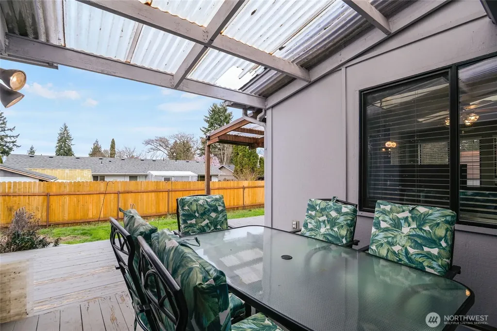 1228 NW Westridge Street Vancouver WA 98665