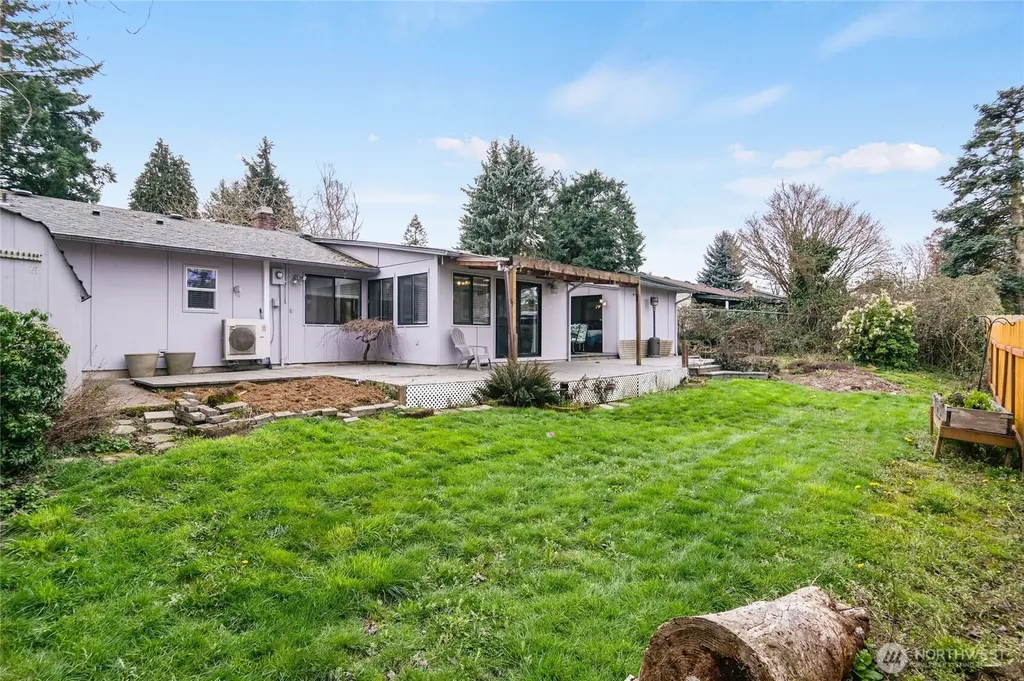 1228 NW Westridge Street Vancouver WA 98665