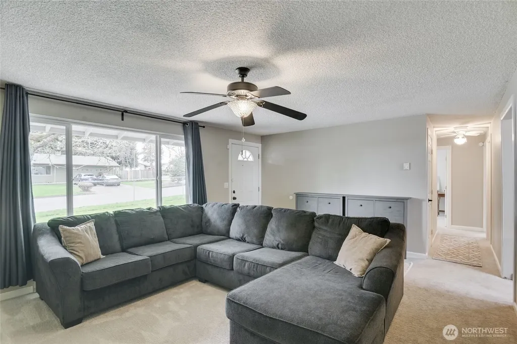 1228 NW Westridge Street Vancouver WA 98665