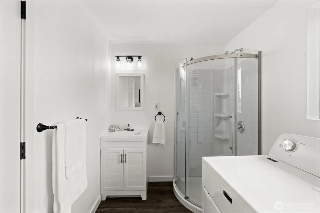 5518 39th Avenue S Seattle WA 98118