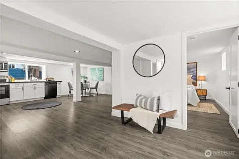 5518 39th Avenue S Seattle WA 98118