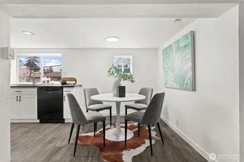5518 39th Avenue S Seattle WA 98118