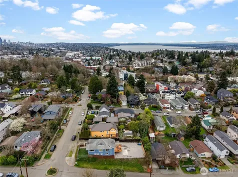 5518 39th Avenue S Seattle WA 98118