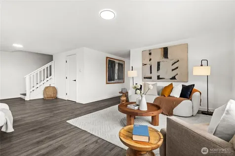 5518 39th Avenue S Seattle WA 98118