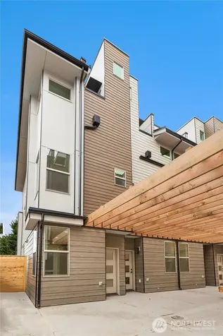 3819 Fremont Avenue N Seattle WA 98103
