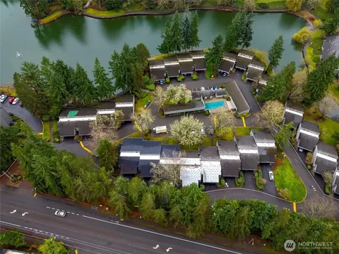 6439 139th Avenue NE Redmond WA 98052
