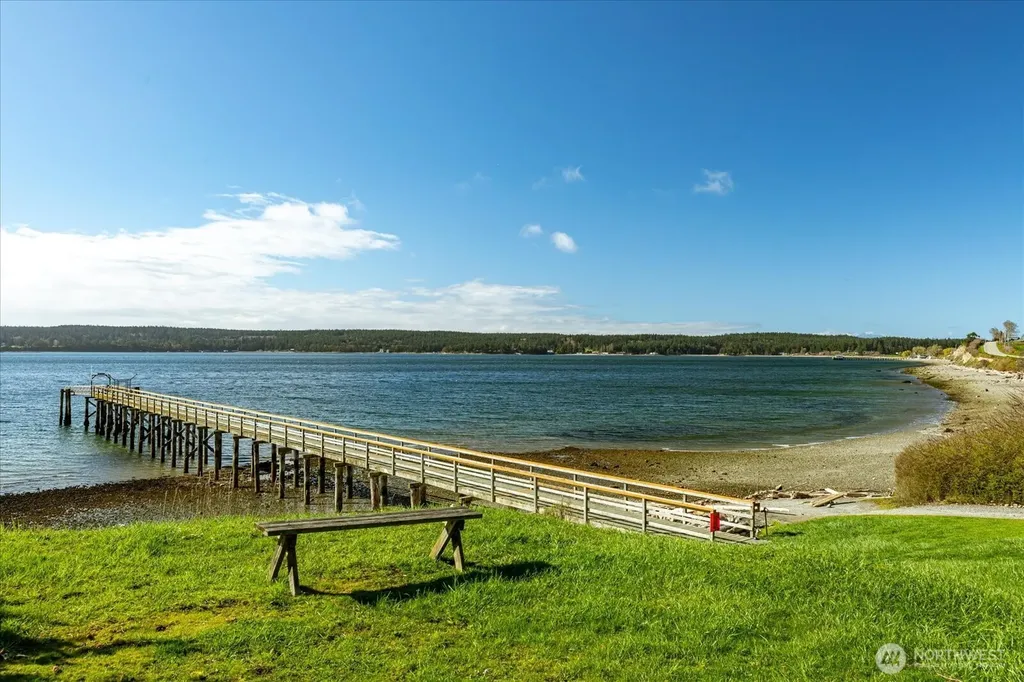 1677 Penn Cove Road Oak Harbor WA 98277