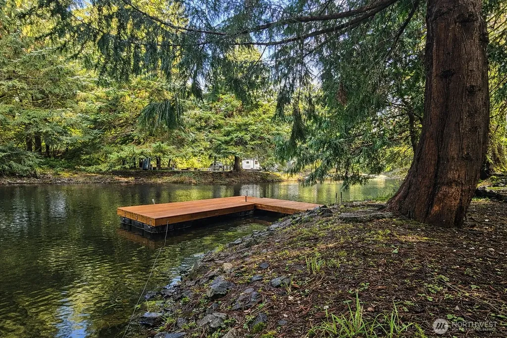 300 W Arrowhead Drive Elma WA 98541