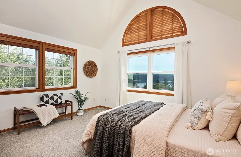4996 Lilac Drive Freeland WA 98249