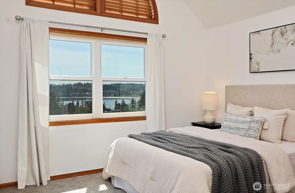 4996 Lilac Drive Freeland WA 98249