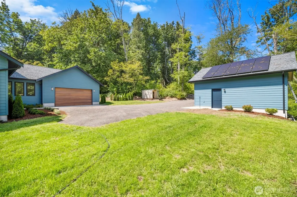 2788 Douglas Road Ferndale WA 98248