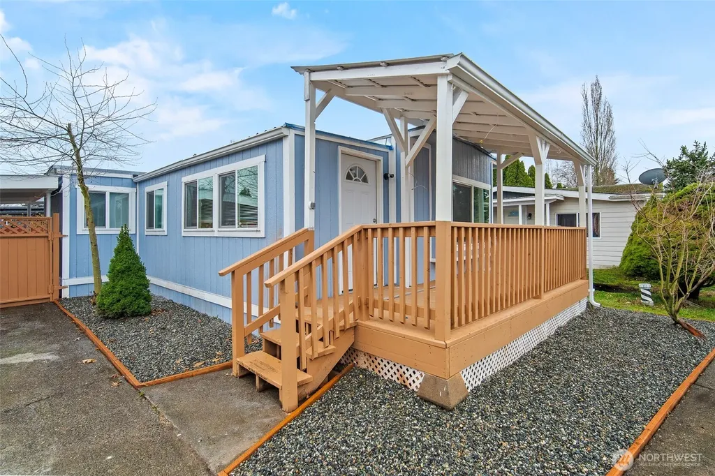 2392 Douglas Road Ferndale WA 98248