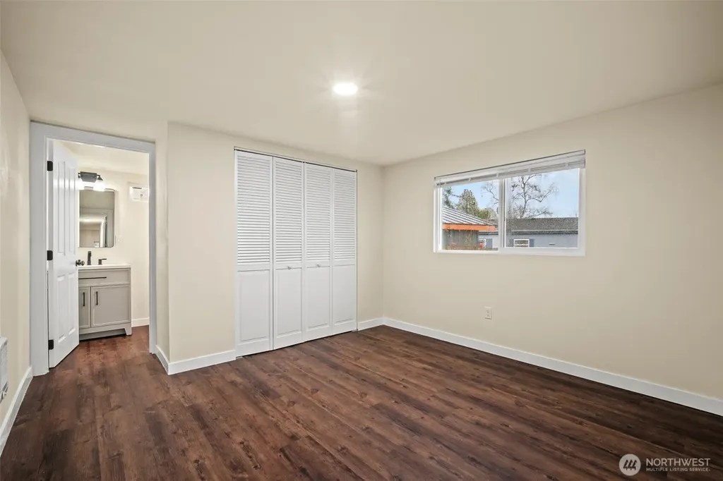 2392 Douglas Road Ferndale WA 98248
