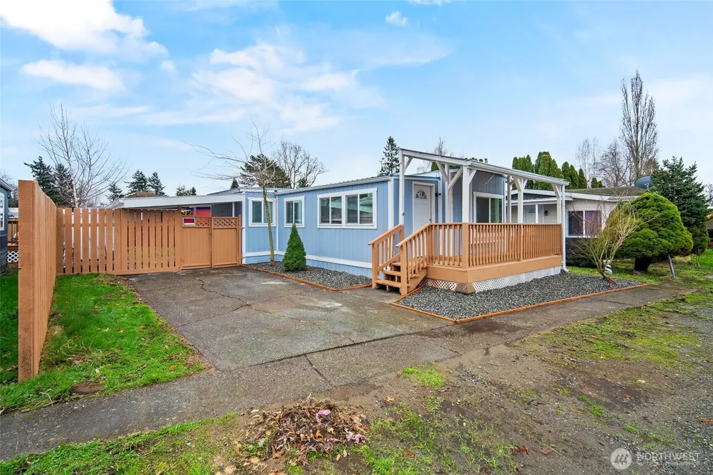 2392 Douglas Road Ferndale WA 98248