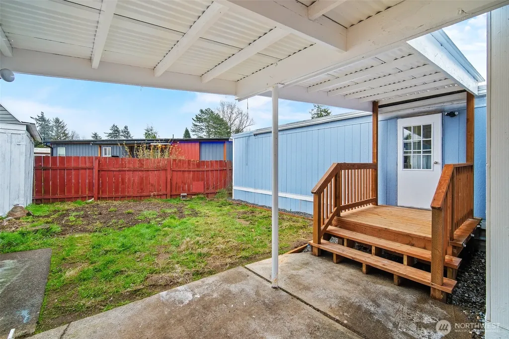 2392 Douglas Road Ferndale WA 98248