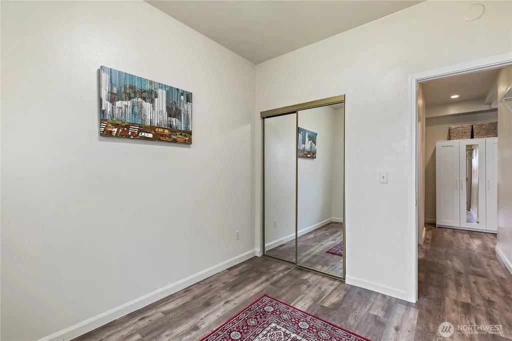 1521 E Spruce Street Seattle WA 98122