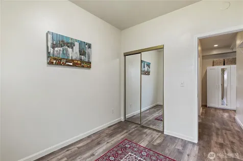 1521 E Spruce Street Seattle WA 98122