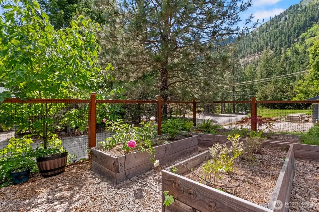 12606 Icicle Lane Leavenworth WA 98826