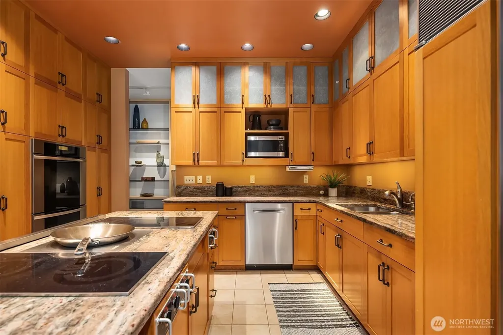 1519 3rd Avenue Seattle WA 98101