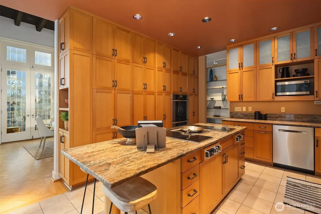 1519 3rd Avenue Seattle WA 98101