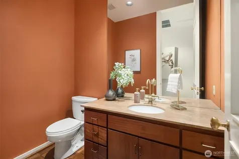 1519 3rd Avenue Seattle WA 98101