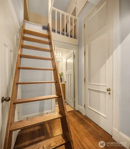 1519 3rd Avenue Seattle WA 98101