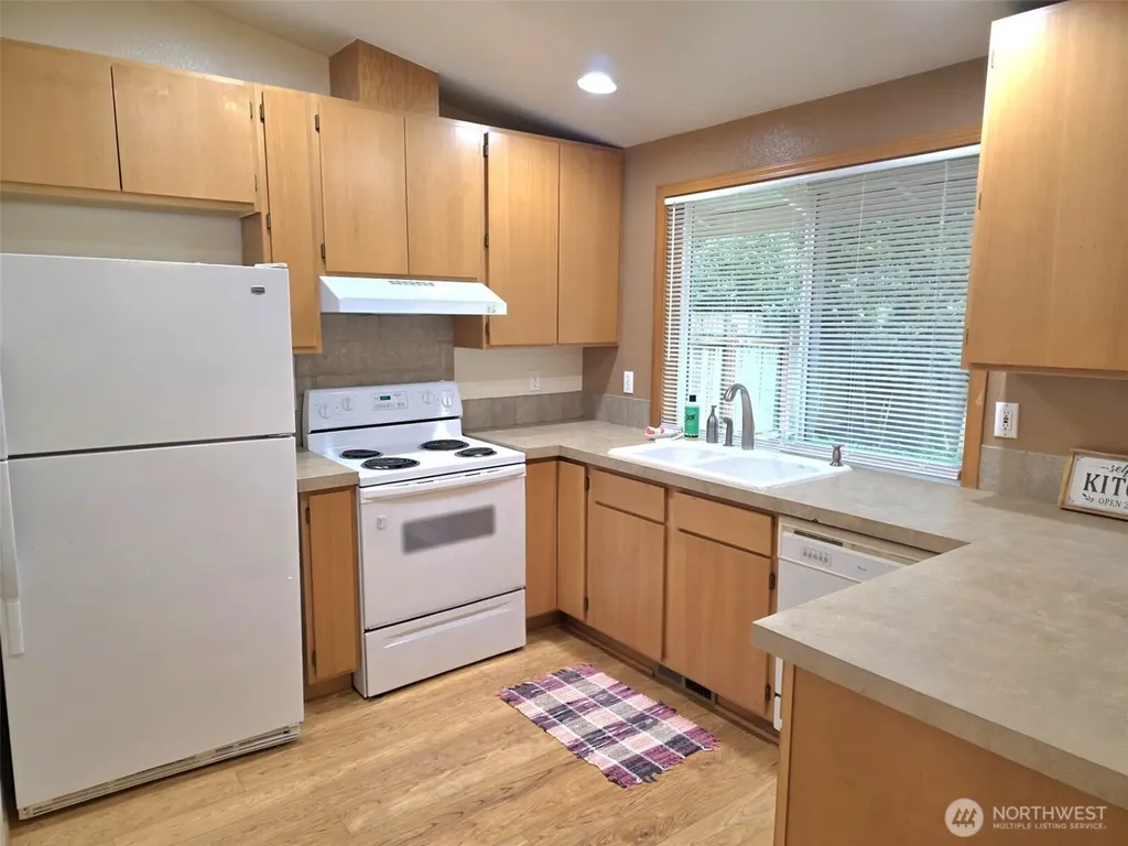 17819 Upland Drive SE Yelm WA 98597