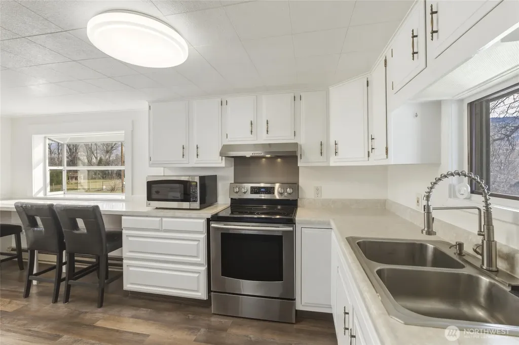 5 Alaska Street Malott WA 98829
