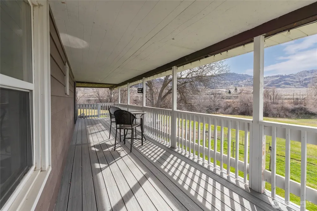 5 Alaska Street Malott WA 98829