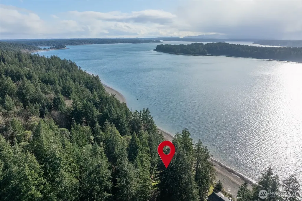 820 E Burgundy Road Shelton WA 98584
