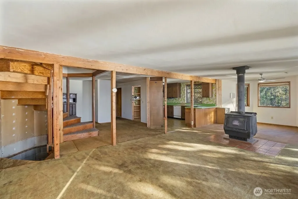 820 E Burgundy Road Shelton WA 98584