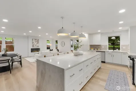10611 Jovita Boulevard E Edgewood WA 98372
