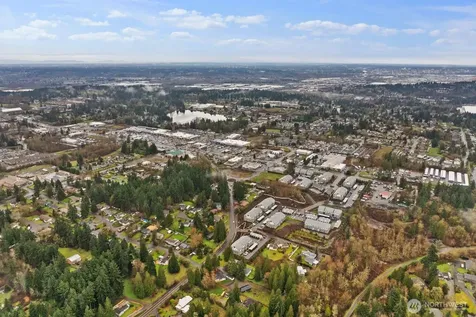 10611 Jovita Boulevard E Edgewood WA 98372