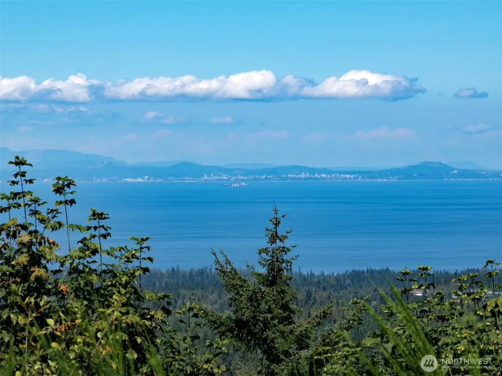 596 Watershed Port Angeles WA 98362