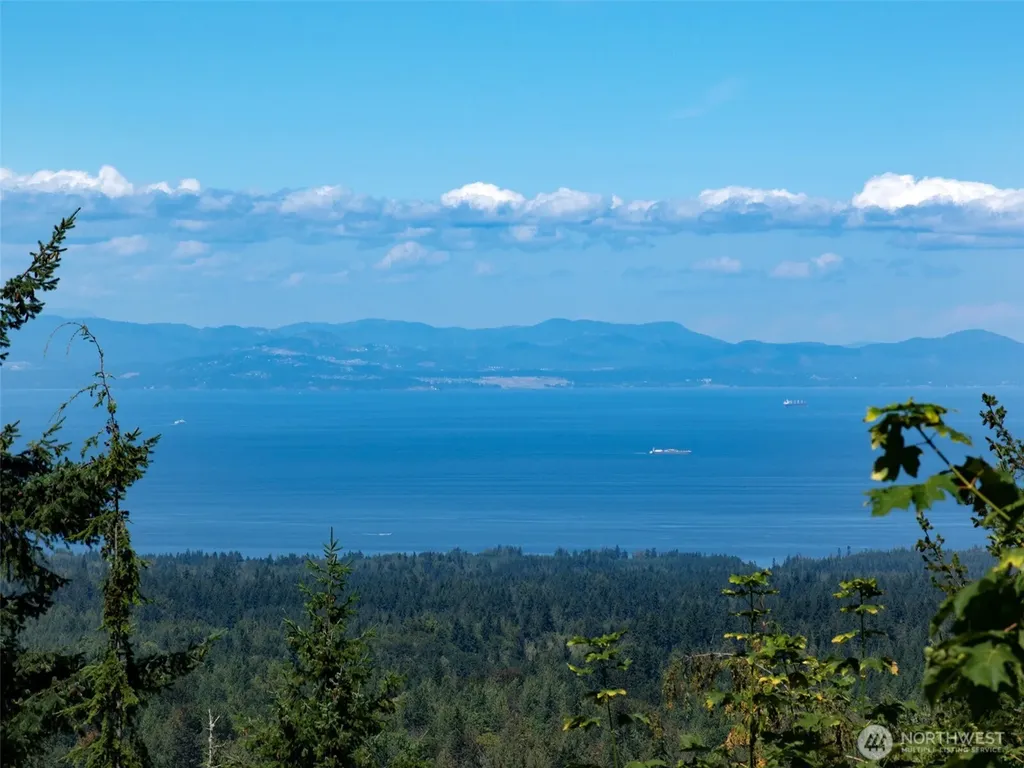 596 Watershed Port Angeles WA 98362